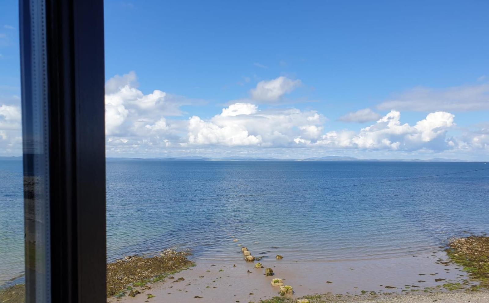 The Old Cornstore A Beautiful Suite Overlooking The Sea Drummore Bagian luar foto