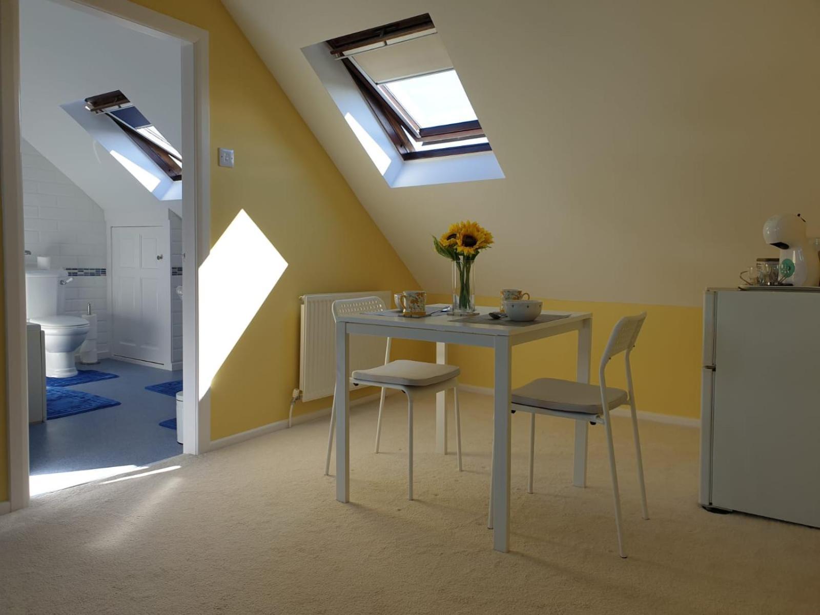 The Old Cornstore A Beautiful Suite Overlooking The Sea Drummore Bagian luar foto