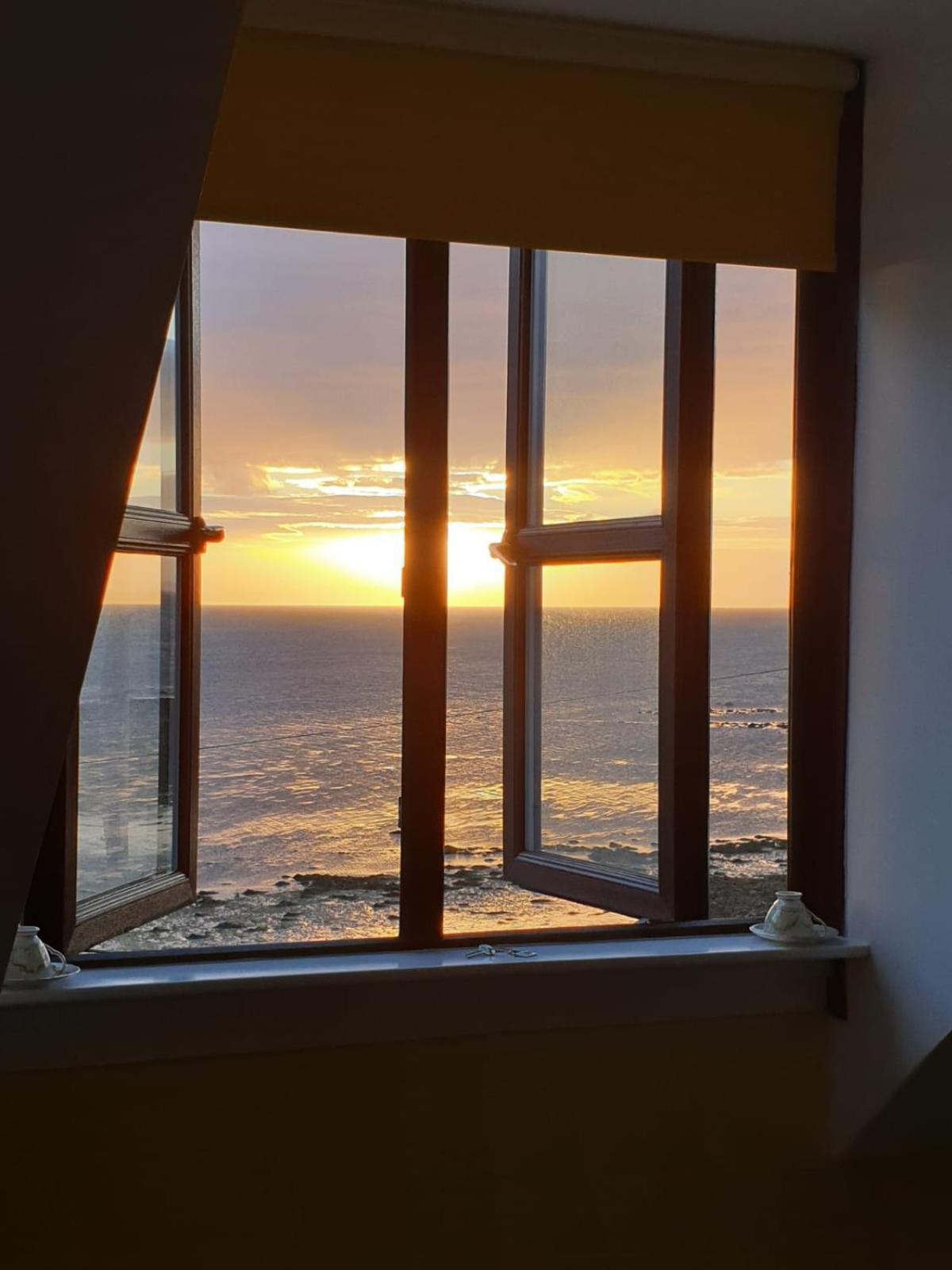 The Old Cornstore A Beautiful Suite Overlooking The Sea Drummore Bagian luar foto