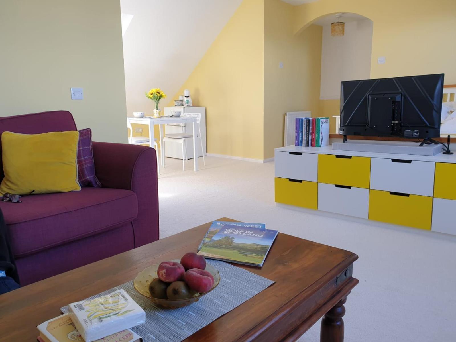 The Old Cornstore A Beautiful Suite Overlooking The Sea Drummore Bagian luar foto