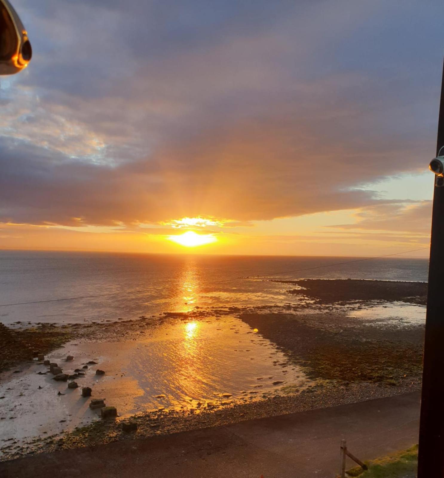 The Old Cornstore A Beautiful Suite Overlooking The Sea Drummore Bagian luar foto